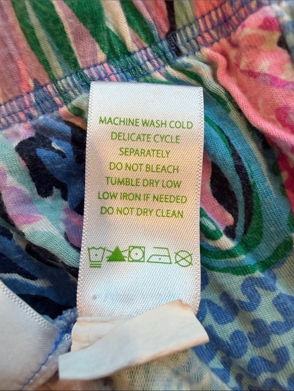 Lilly Pulitzer Coral Reef Pajama Set Pink, Green & Blue - Picture 15 of 16